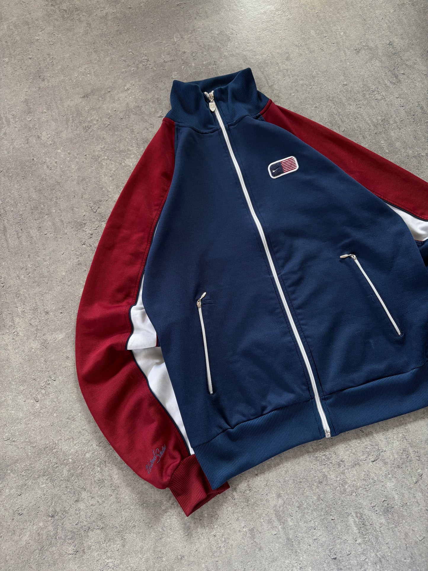 Vintage Crewneck Nike USA silver tag rare 00s