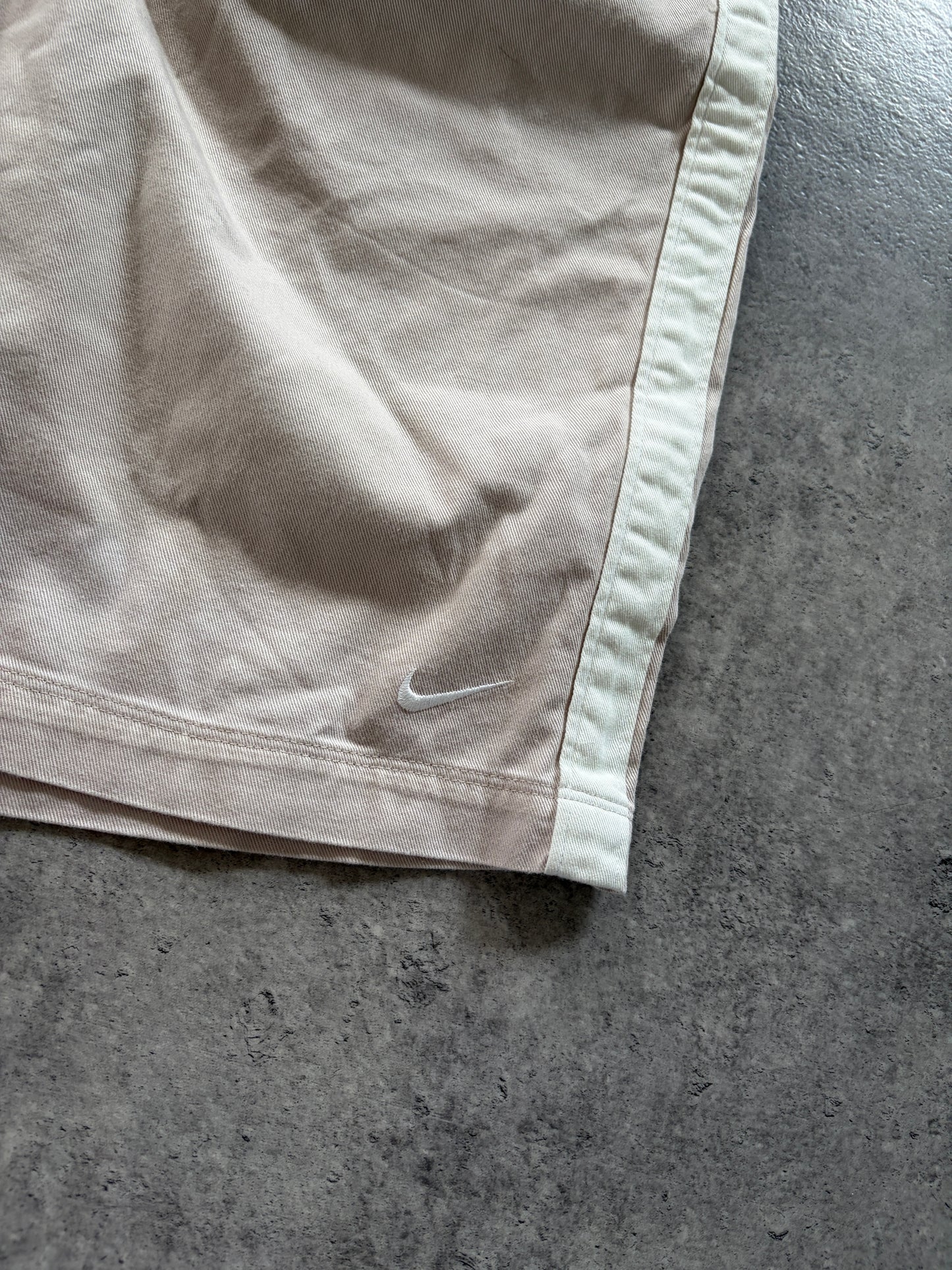Vintage Nike Cargo Shorts Silver Tag 00s
