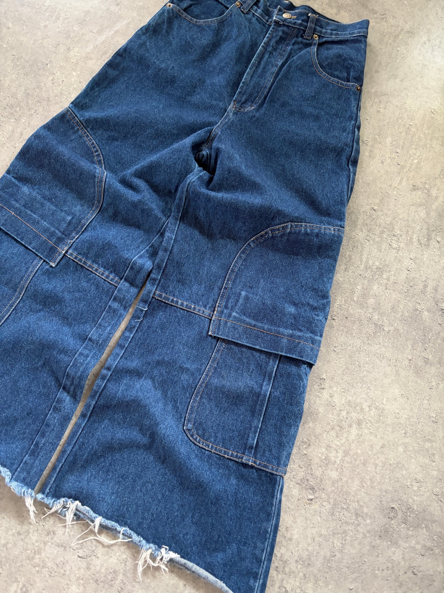 Vintage Baggy Jeans JNCO style